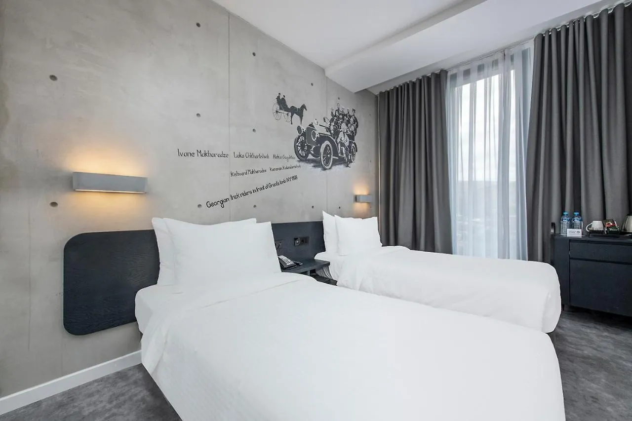 Hotel Golden Tulip Design Tbilisi