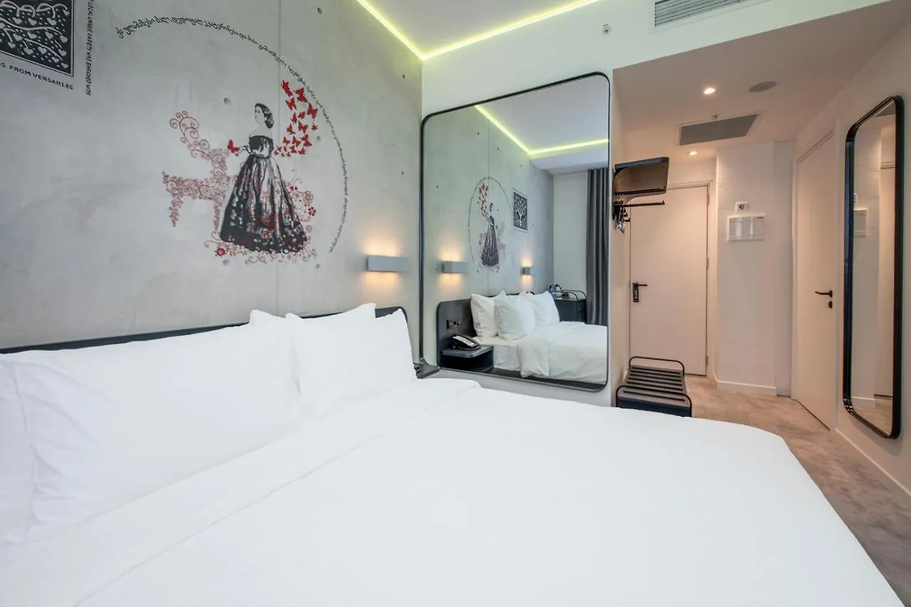 Hotel Golden Tulip Design Tbilisi