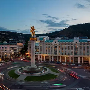 Отель Courtyard By Marriott, Тбилиси